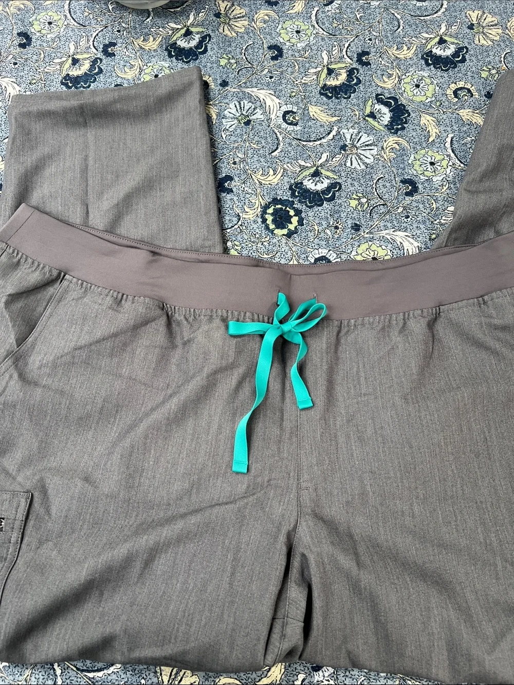 Figs Gray Drawstring Scrub Pants with Teal Tie